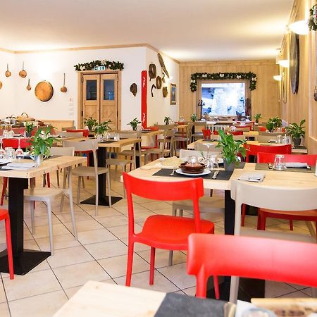 Hotel Restaurant La Barme กอนเญ ภายนอก รูปภาพ