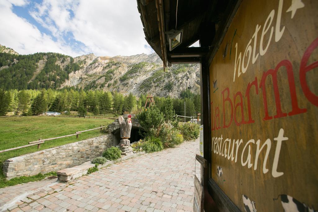 Hotel Restaurant La Barme กอนเญ ภายนอก รูปภาพ